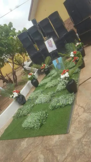 Funeral Undertaker or Body Decorations Works .Bed for Deco