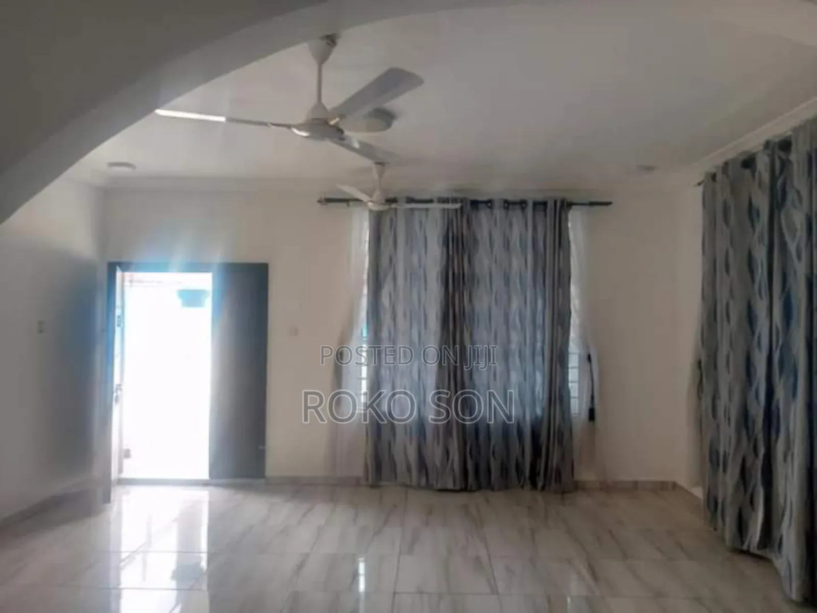 5bdrm Duplex in Dr Roko, Ashomang Estate for rent