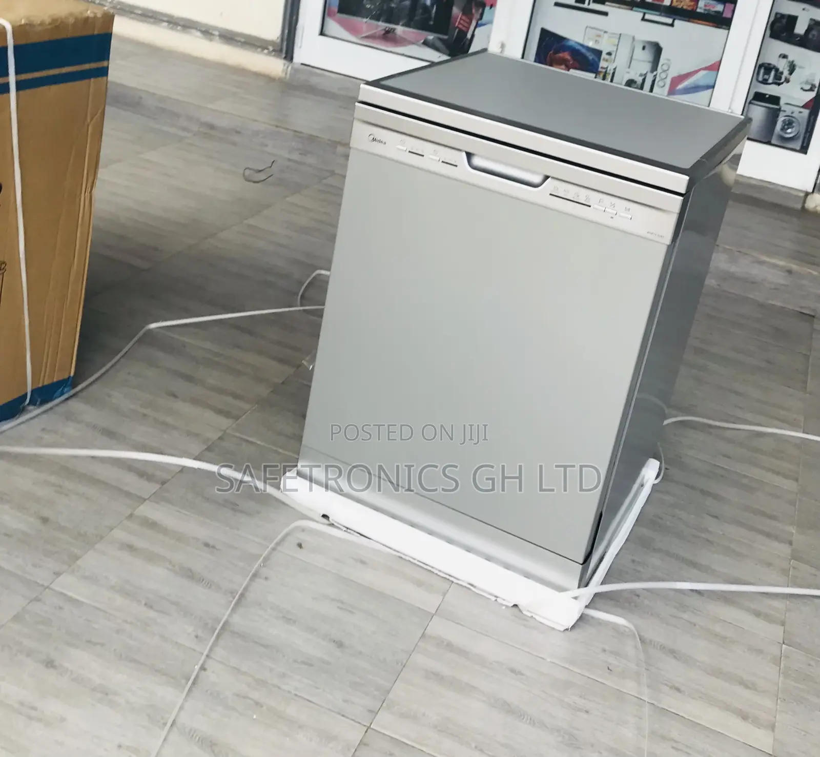 Midea Electric WQP 12-5203 Dishwasher Gray