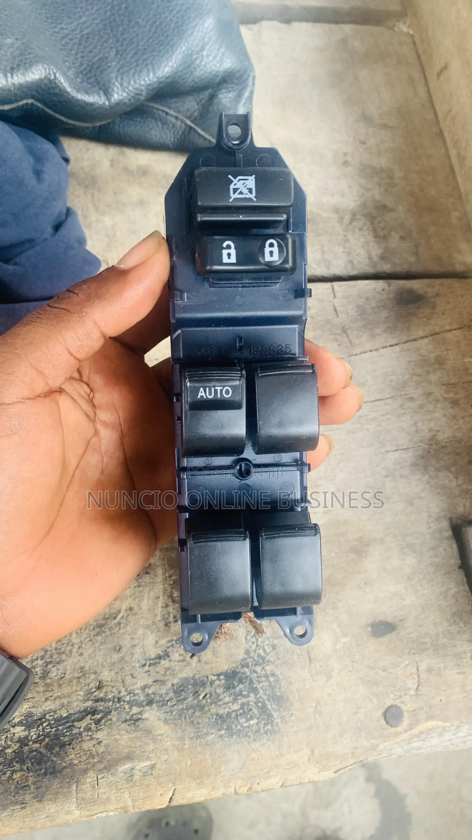 Toyota Corolla 2009 Master Switch