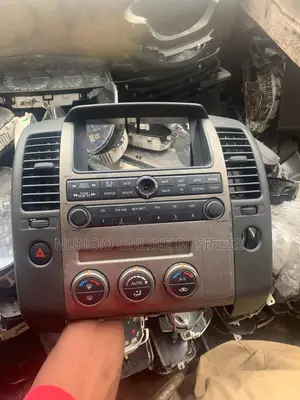 Nissan Pathfinder 2008 Dashboard Face