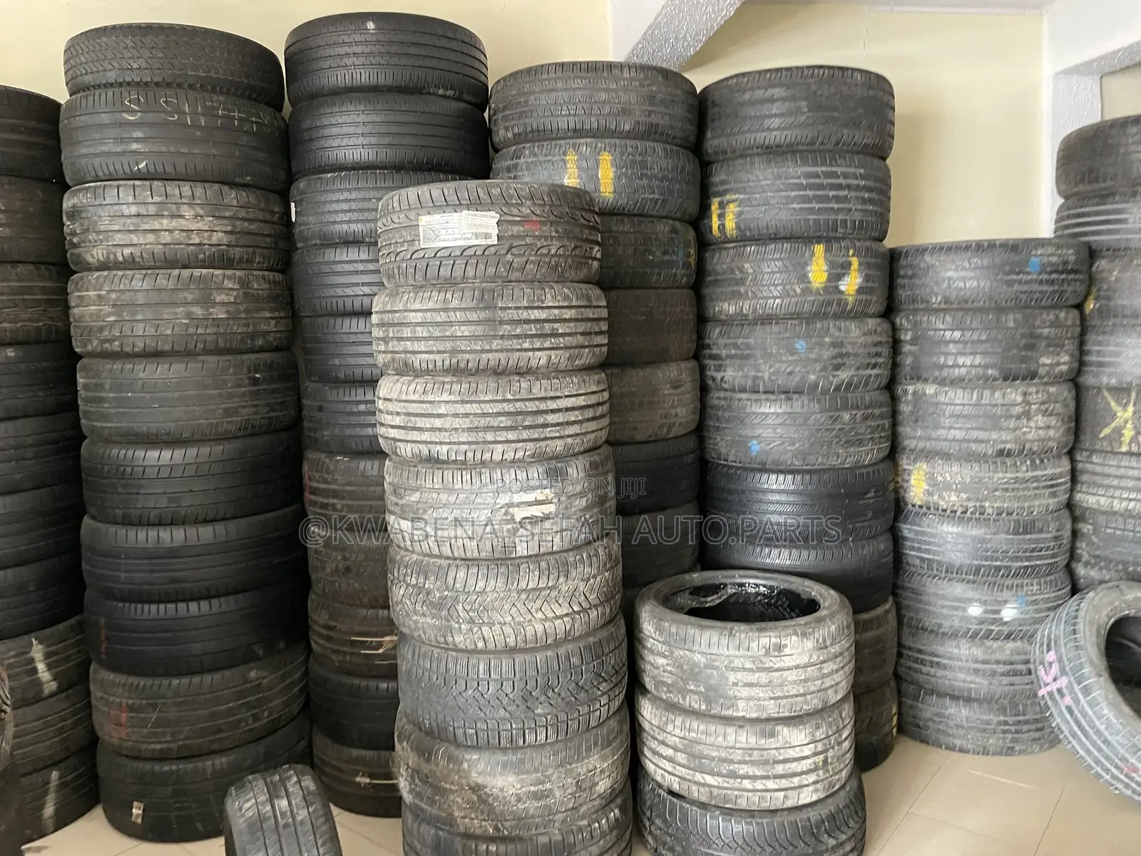 Original First Grade Car Tyres Available for All Cars