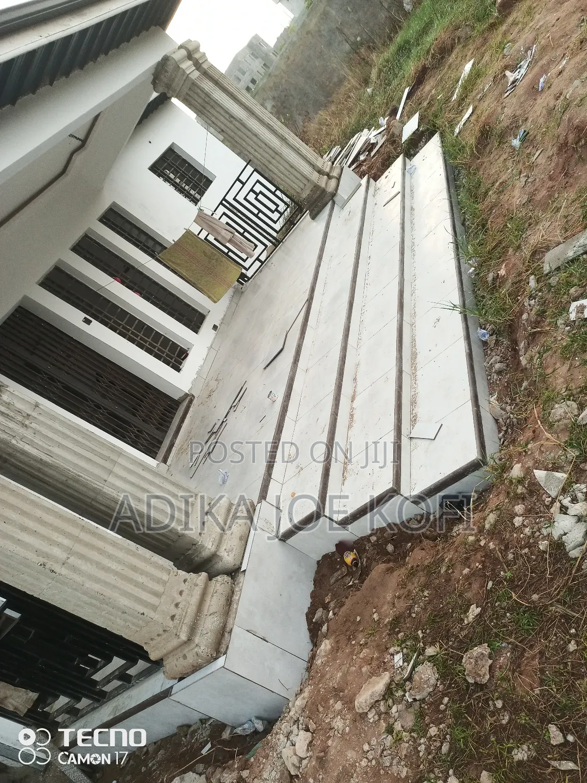 Tilling Spacial by Joefel Construction Decor