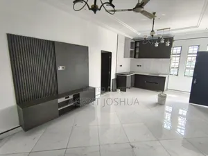 2bdrm Apartment in Marivielle Home, Airport Residential Area for rent