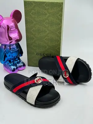 Gucci Quality Leather Slippers
