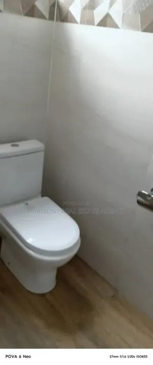 4bdrm House in Dzorwulu for rent