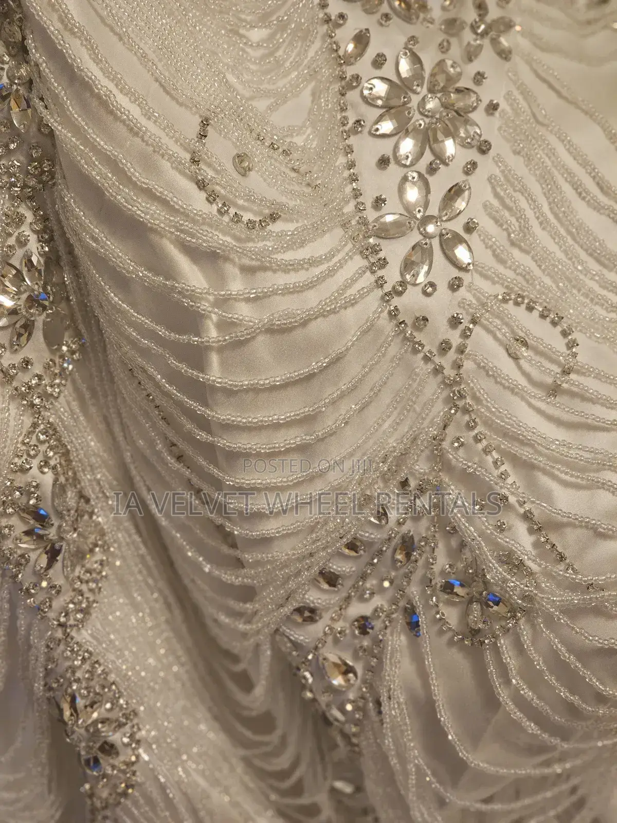 Luxury Crystal Wedding Gown Lace. Straight From Usa.