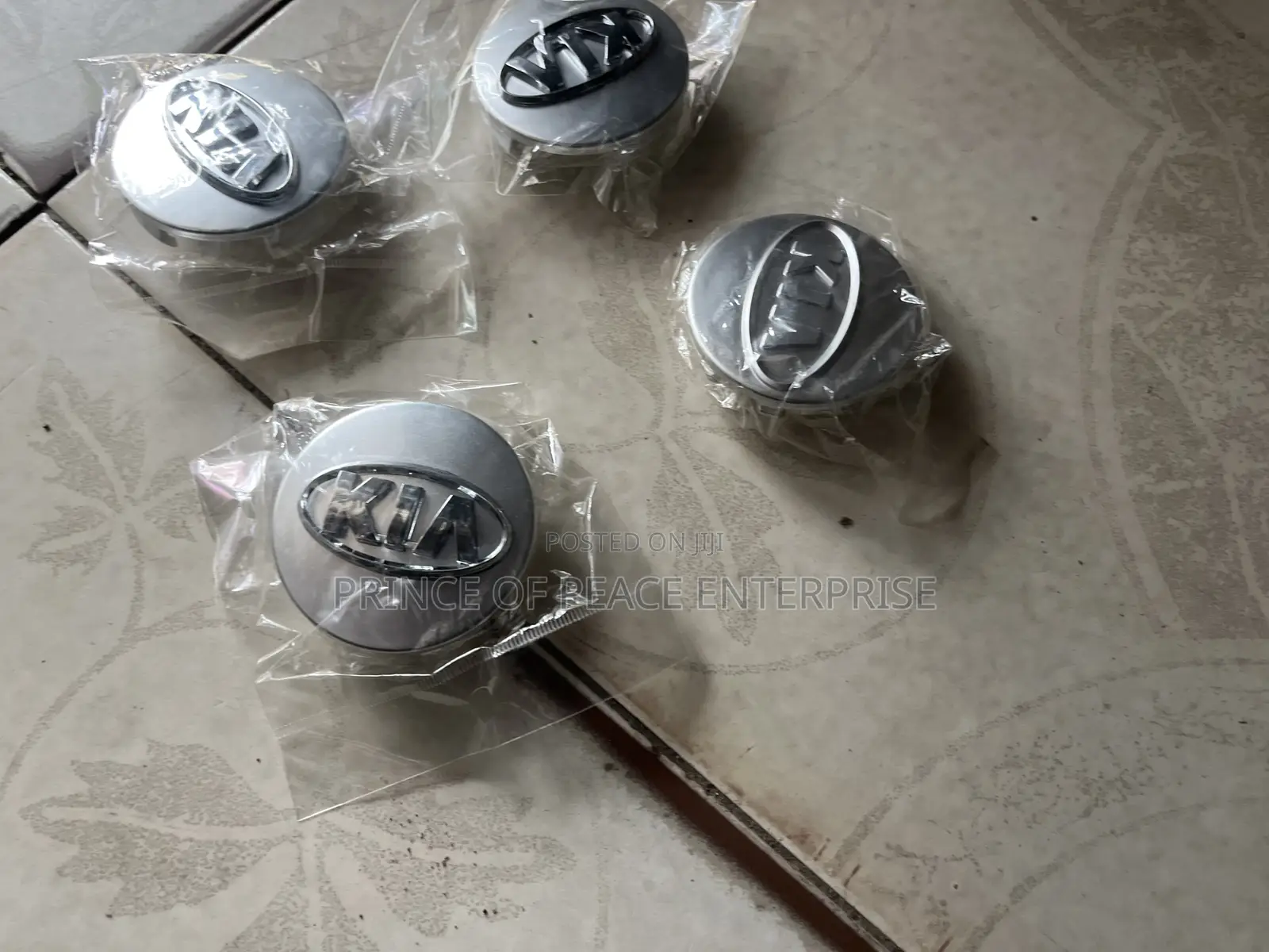 Alloy Rim Center Covers or Caps for Kia Cars