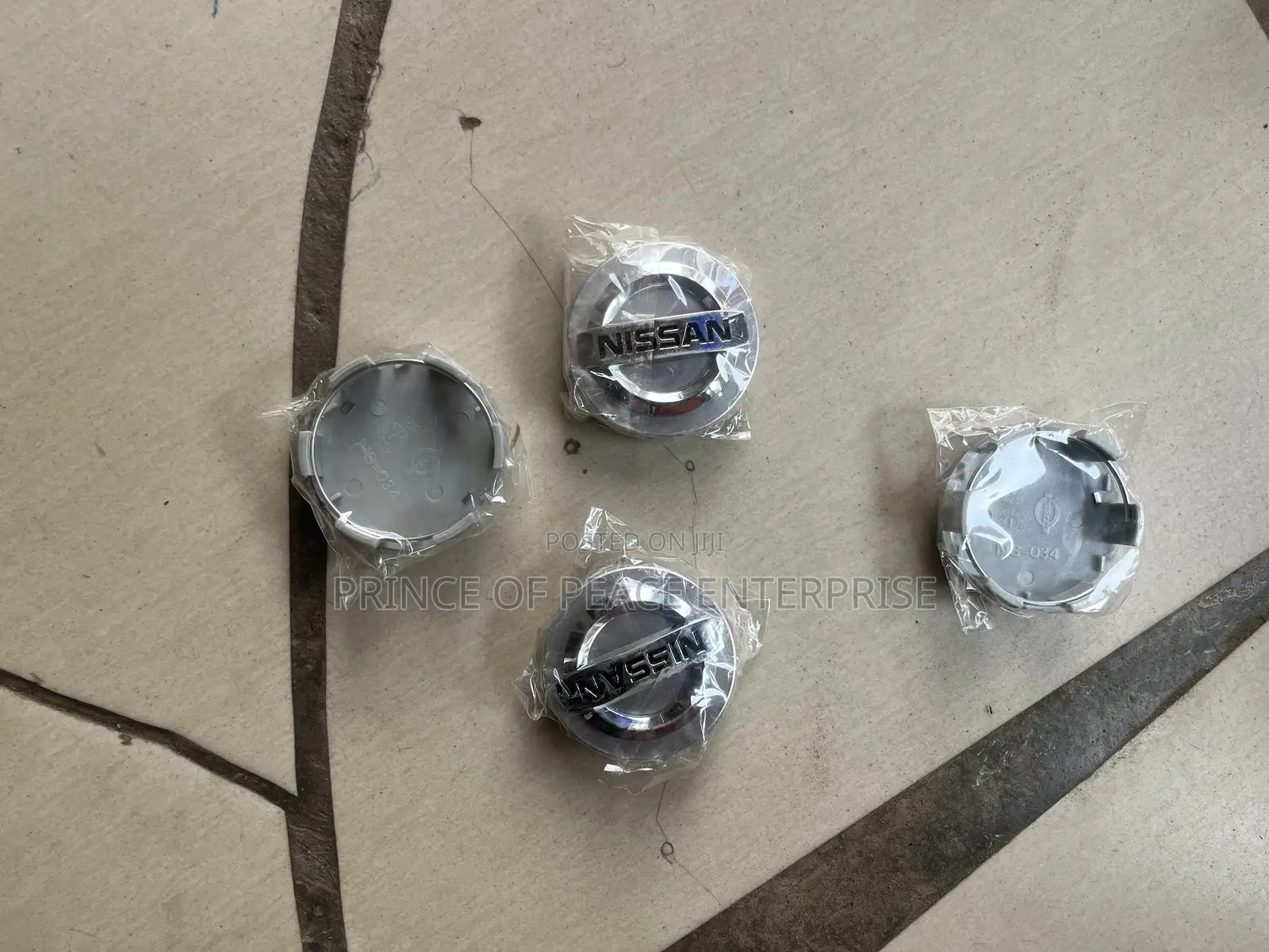 Nissan Center Caps or Covers for Alloy Rim
