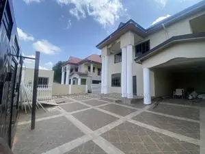 4 Rooms All Ensuite House/Office Space for Rent