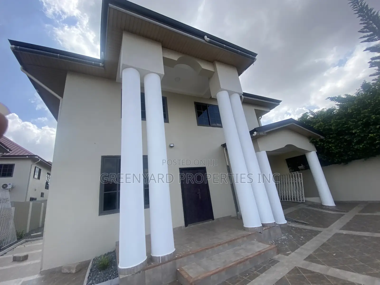 4 Rooms All Ensuite House/Office Space for Rent