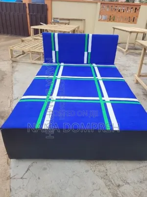 Inbuilt Double Bed