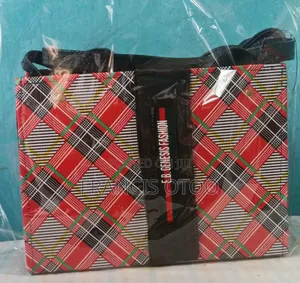 Ladies Fashion Hand Bag