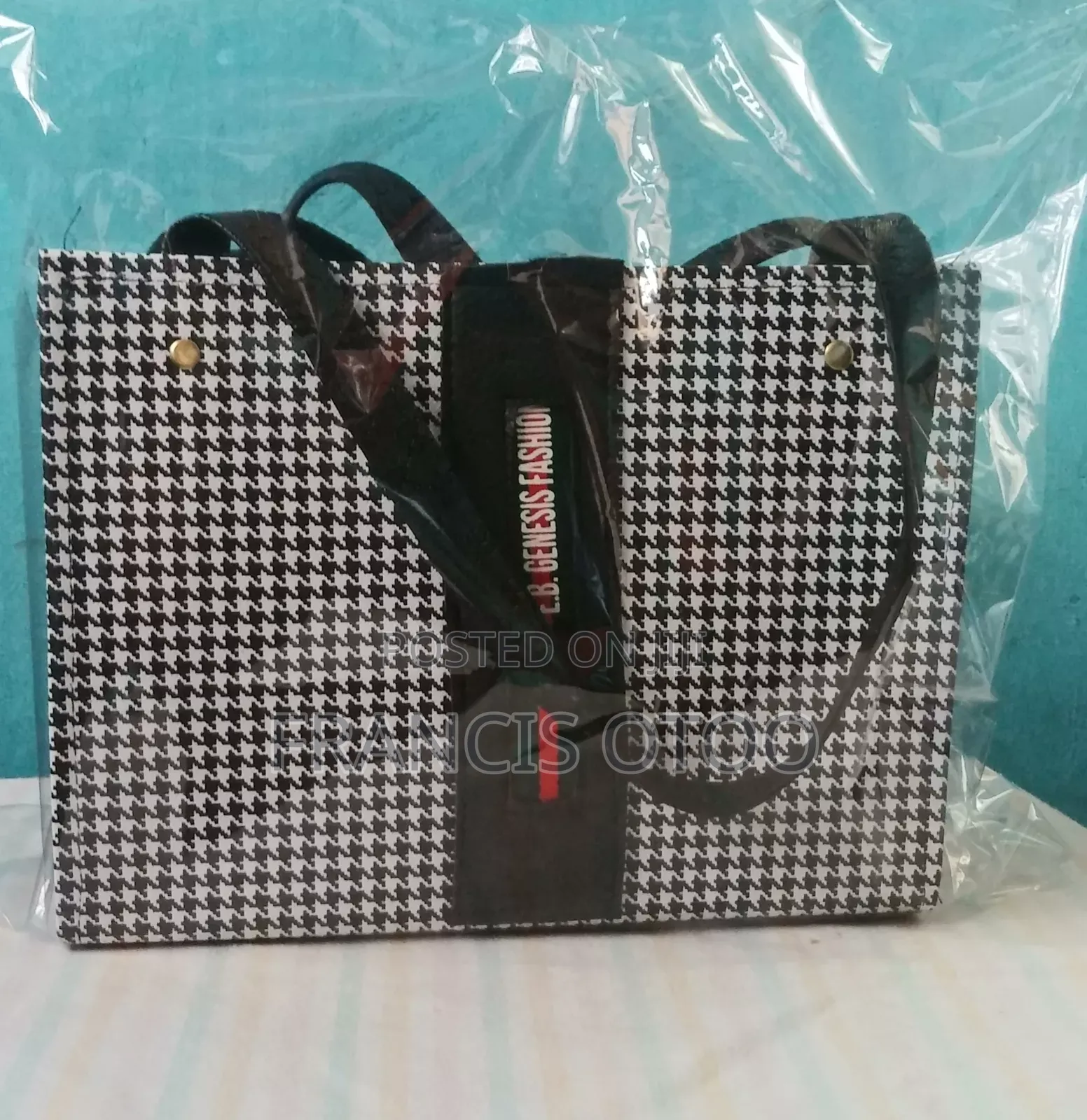 Ladies Fashion Hand Bag