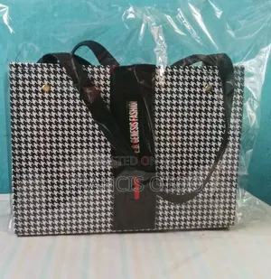 Ladies Fashion Hand Bag