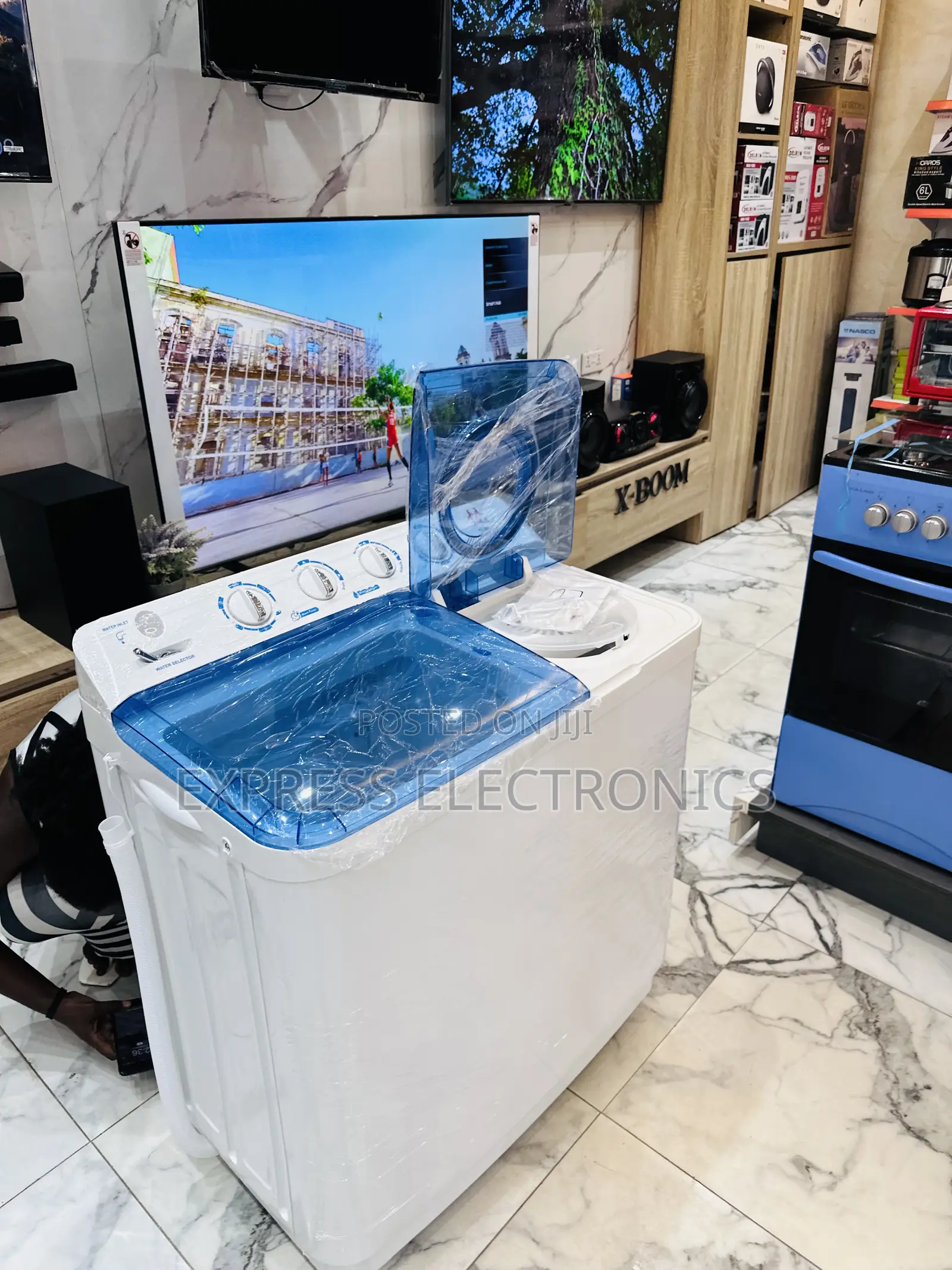Wash and Spin 8kg Topload Washing Machine Zara White.