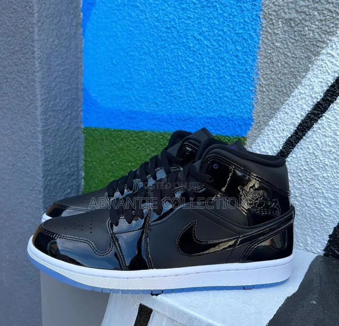 Air Jordan 1 Mid SE Space Jam