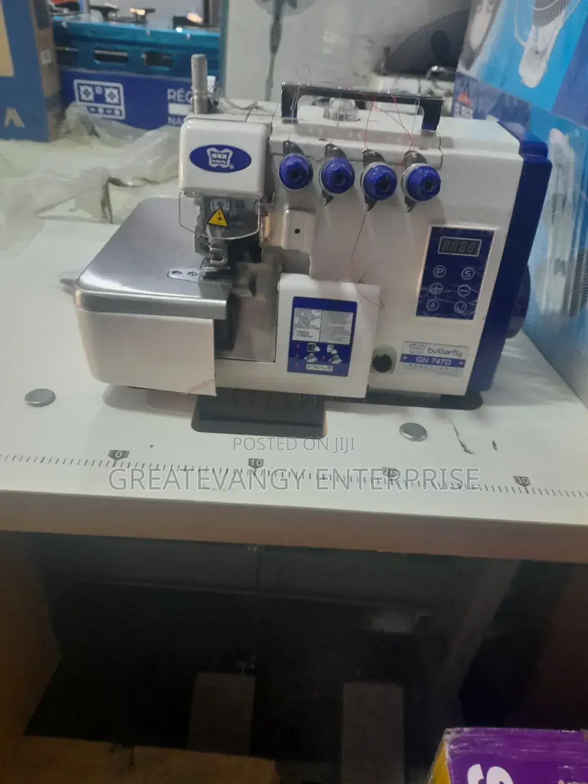 Brandnew 4 Thread Digital Industrial Knitting Machine