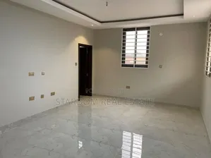 2bdrm Townhouse / Terrace in UPSA Area for rent