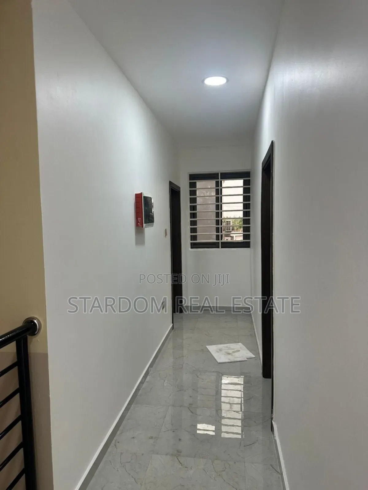 2bdrm Townhouse / Terrace in UPSA Area for rent