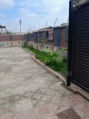 6bdrm Duplex in Ofankor for rent