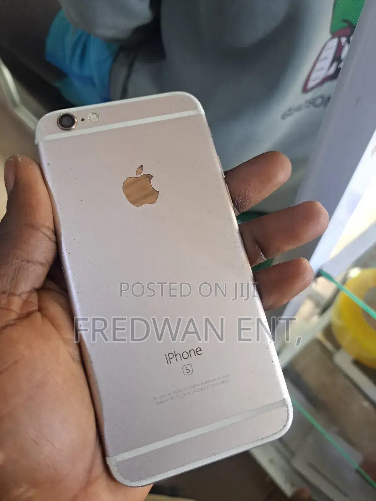 Apple iPhone 6s 32 GB Gold