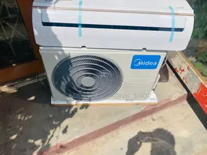 Classic Midea 1.5hp Inverter Split Air Conditioner.