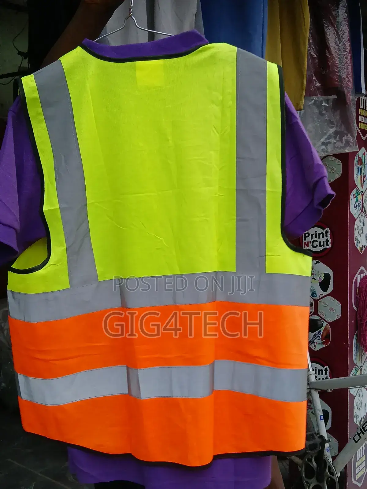 High Quality Green And Orange Reflector Vest With Pocket