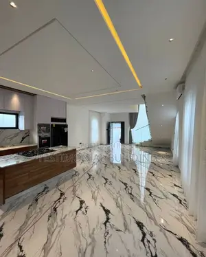 4bdrm House in Testimonial Building, School Junction for sale