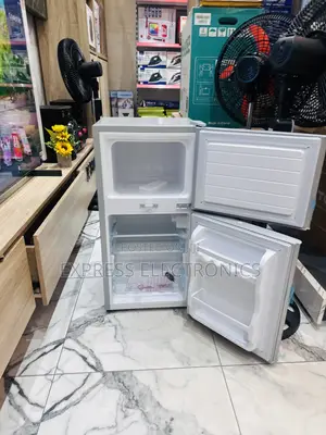 Durable Build Material Double Door Nasco Fridge