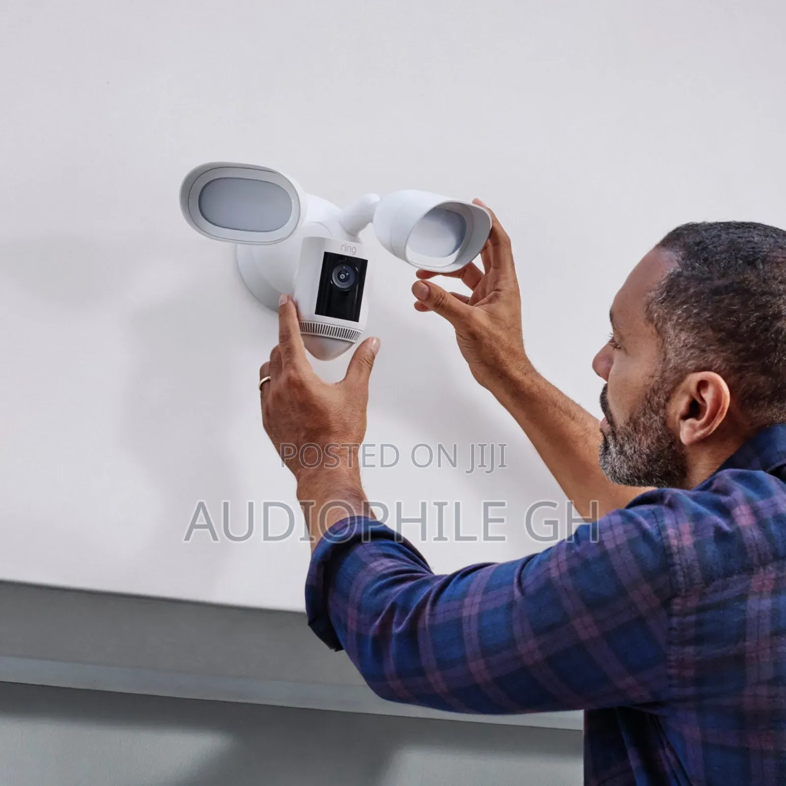 Amazon Ring Floodlight Cam Wired Pro Outdoor Security Camera