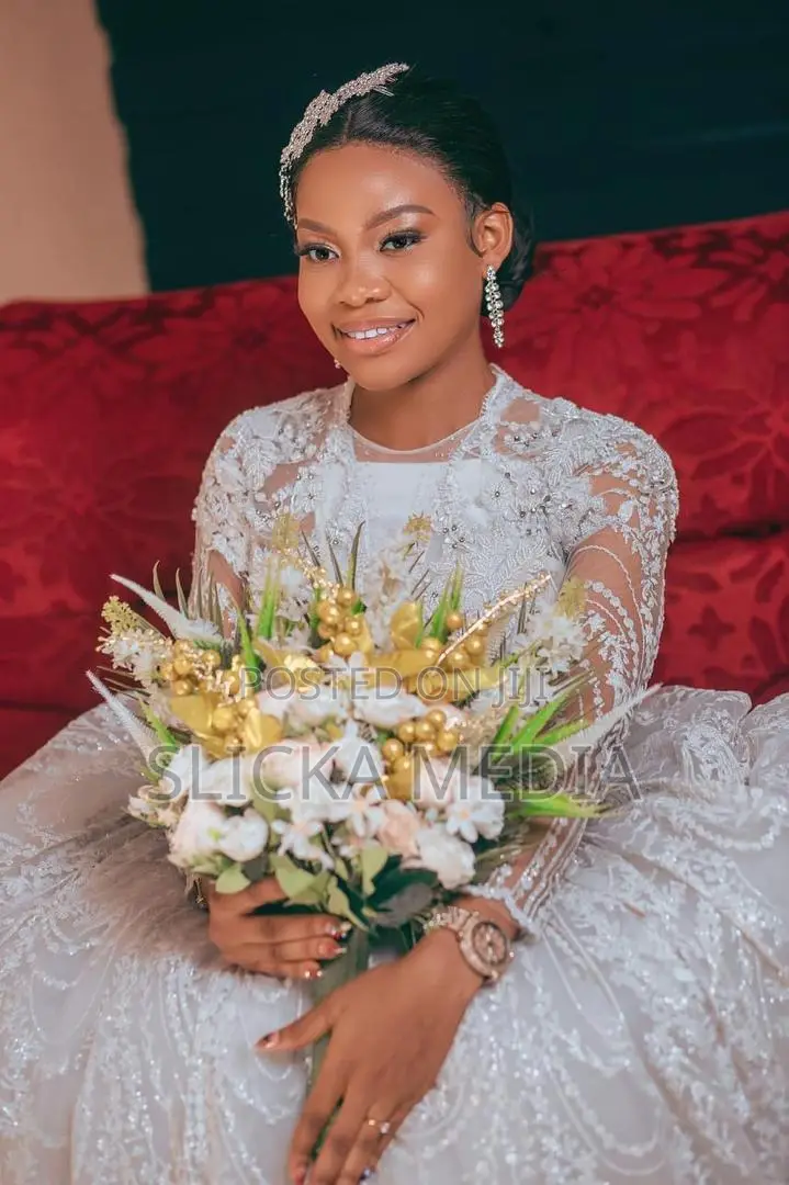 Wedding /Engagement /Birthday Shoots With Free Makeup