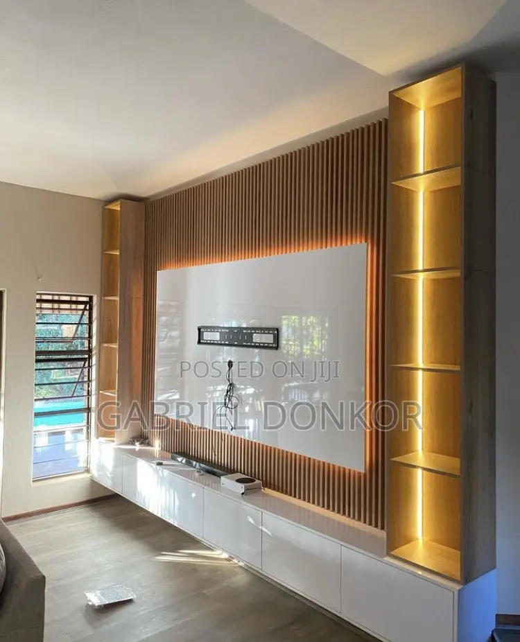 Executive TV Unit