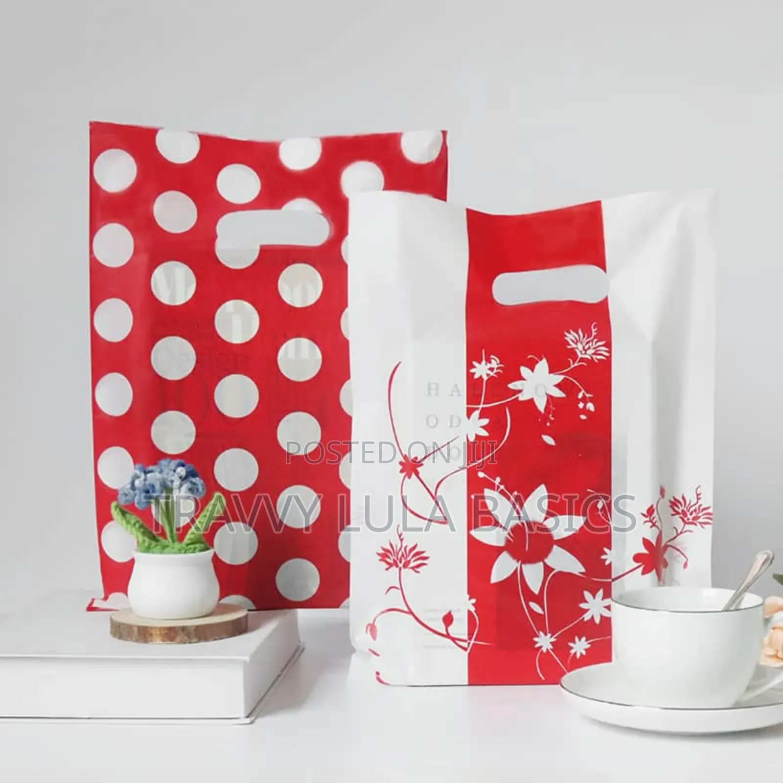 New T U Design Bags
