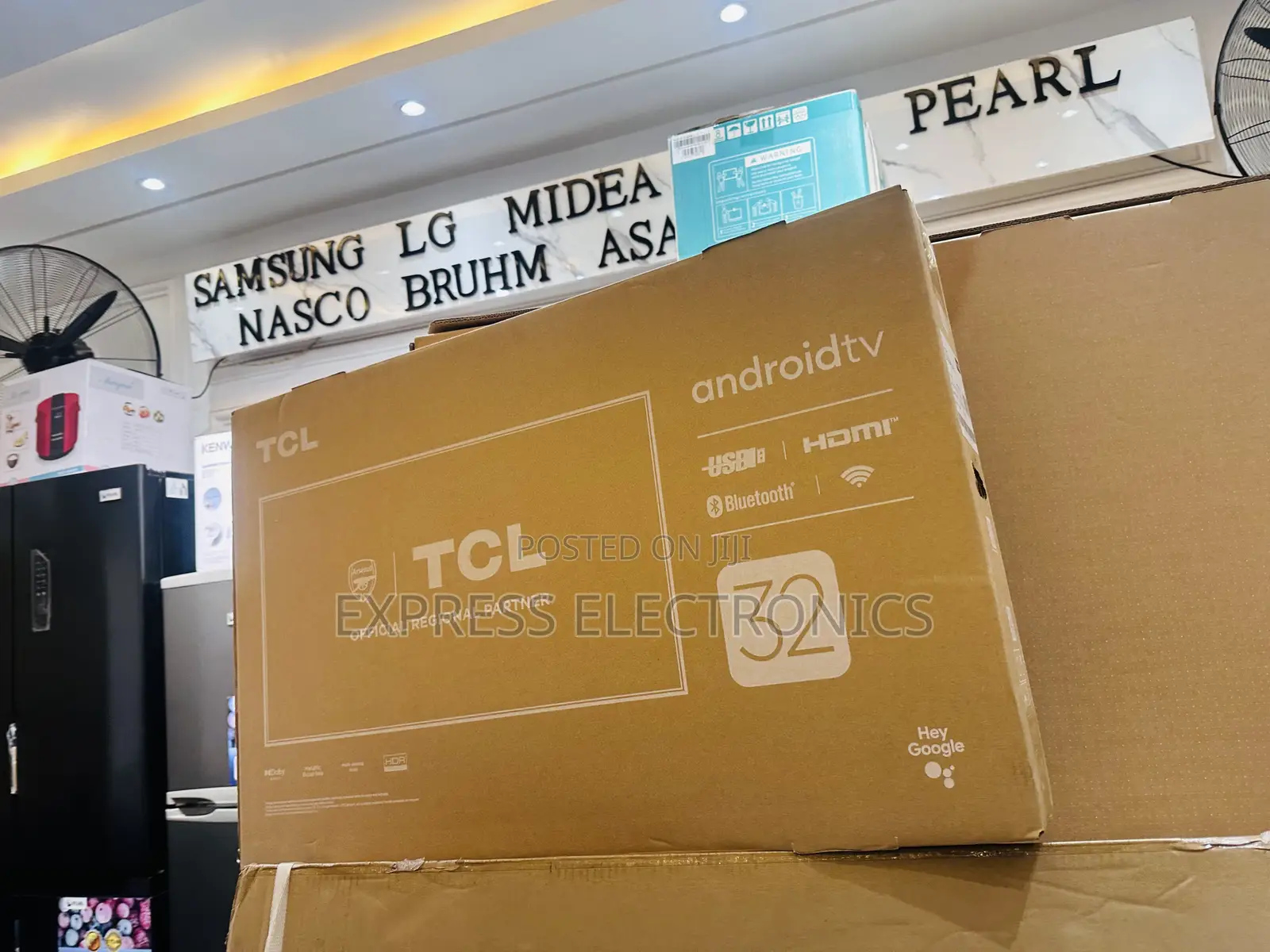 Gloss Tv FHD Smart 32”S540 TCL LED Screen