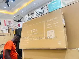 Unique Design Slim FHD Smart TCL 32”S5400