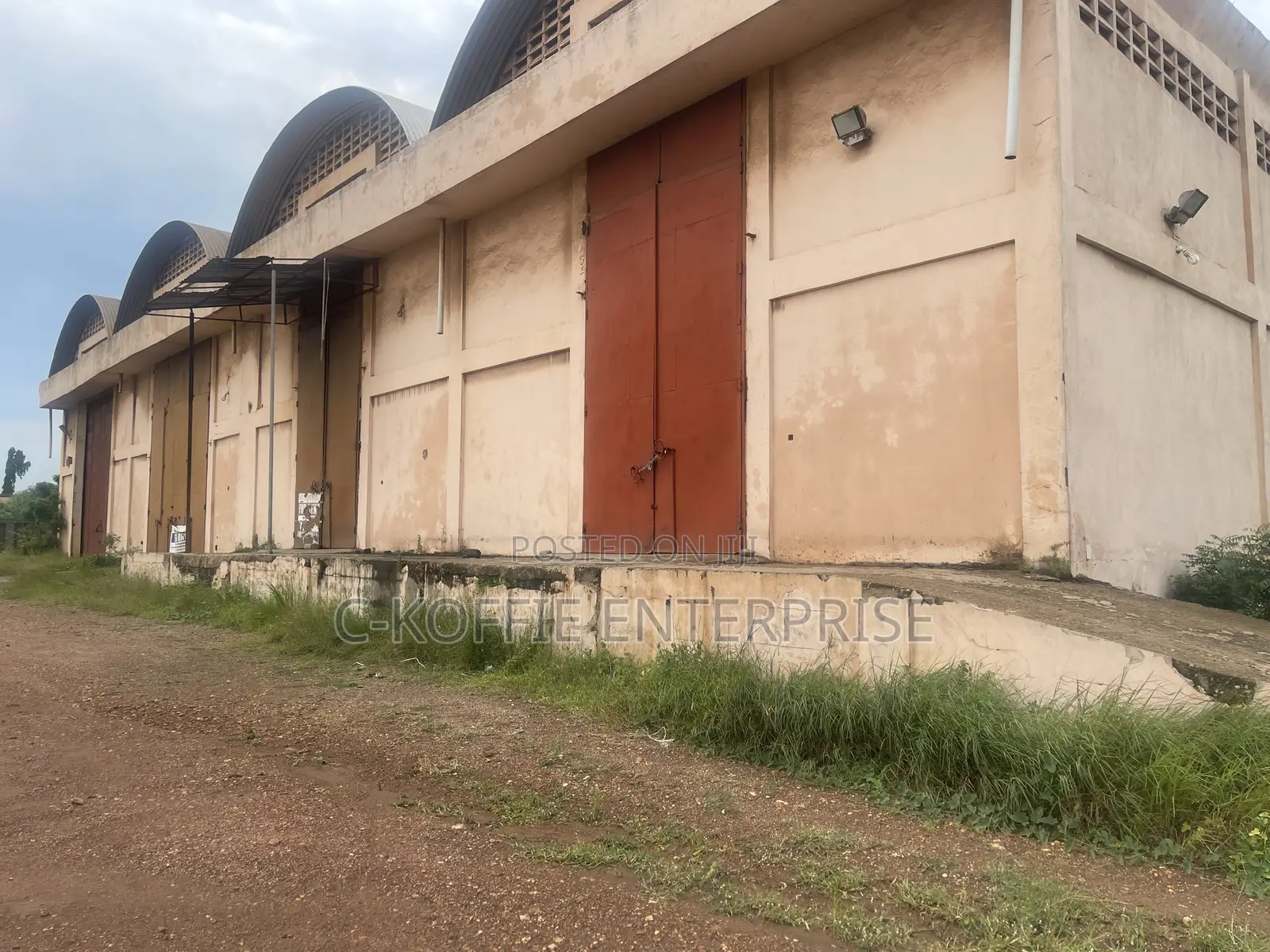 7600 SQM Warehouse at Tema for Rent