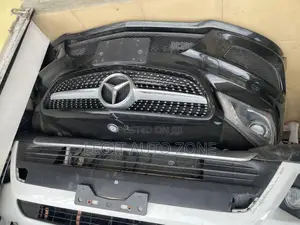 Mercedes Benz CLA Front Cut
