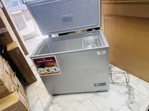 Grip Handle Chest Freezer Zara-300fl Single Door