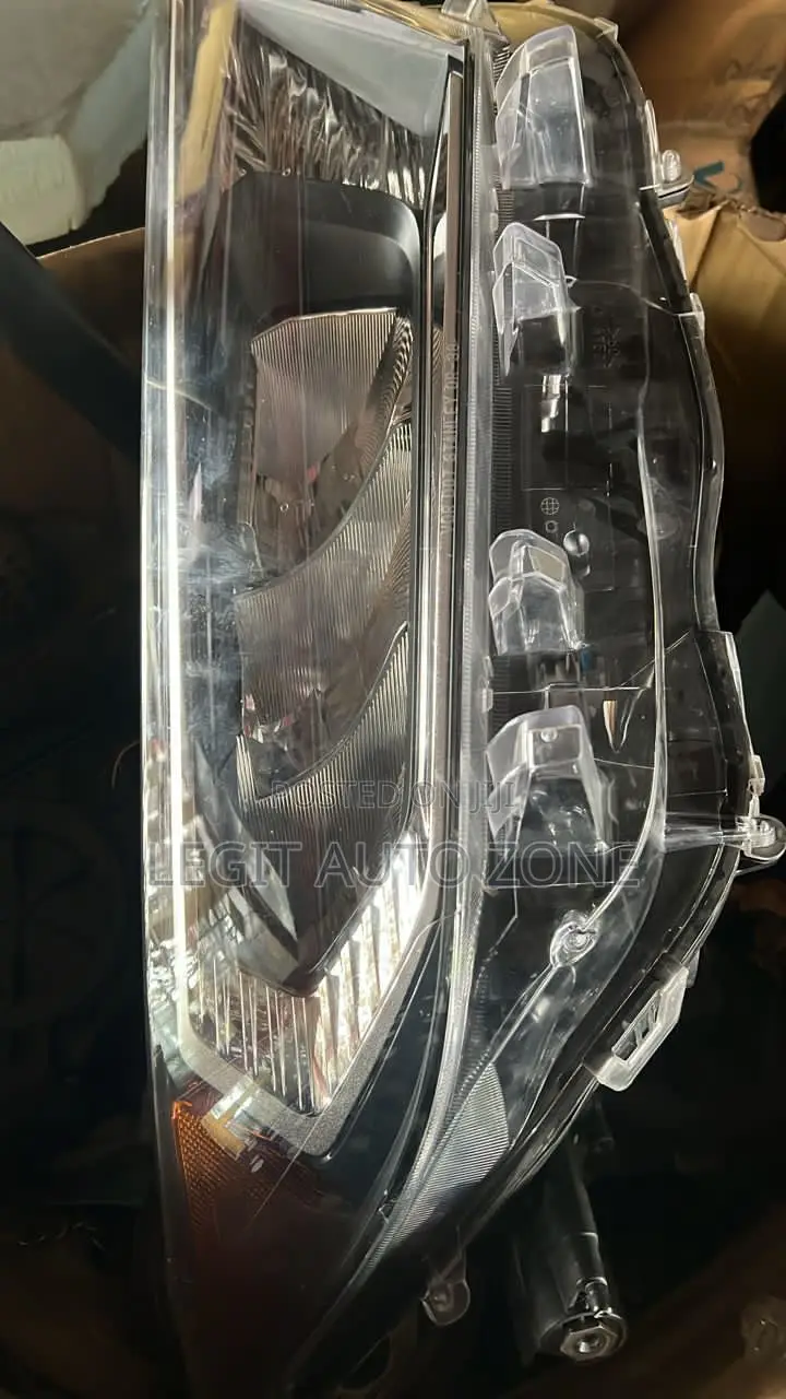 Toyota RAV4 2020,2021,2022 Headlight