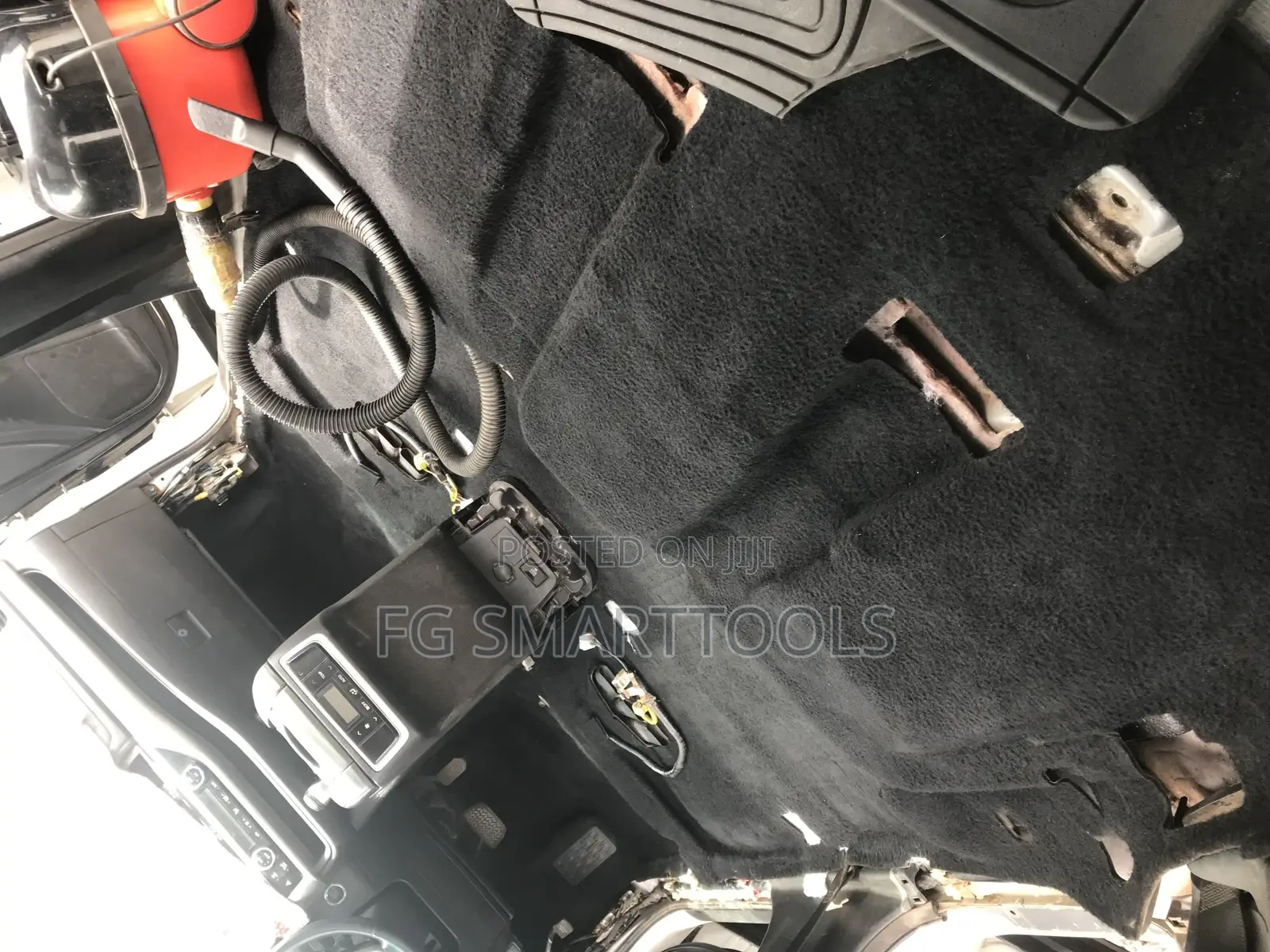 Car Interior Detailing / Cleaning
