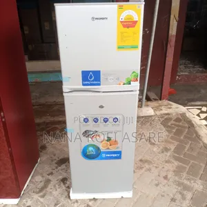 Property 138litres Top Freezer Refrigerator