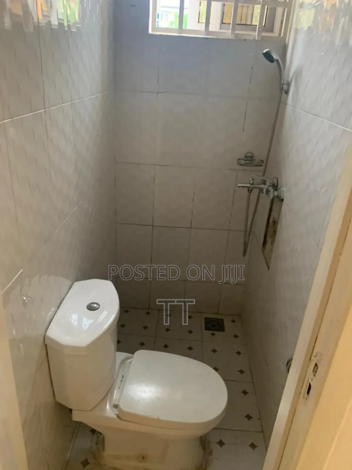 2bdrm Apartment in Raster, Tseaddo for rent