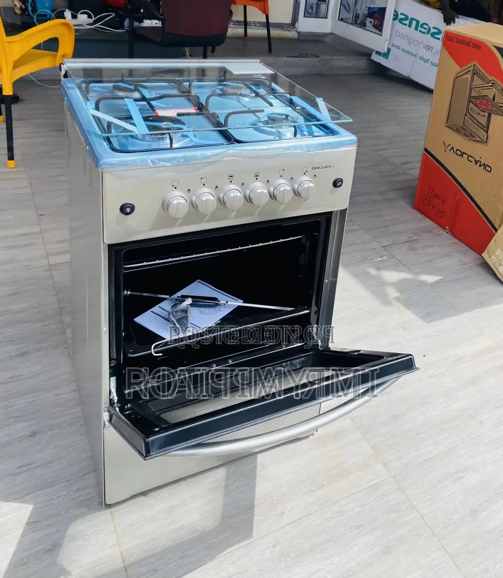 Volcano Gas Stove 4 Burner Top Stainless Automatic Gas Stove in Accra