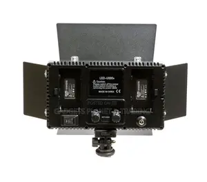 Pro LED 800 Photography Rechargeable Light Batteries Stand