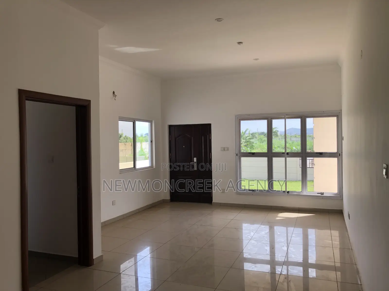 3bdrm Bungalow in Gated Est.Oyibi. for sale