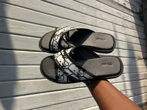 Quality Made Dior Slippers