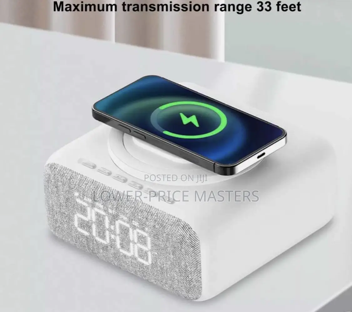 Wireless Stereo Speaker With Ringlight and 6 Extra Functions