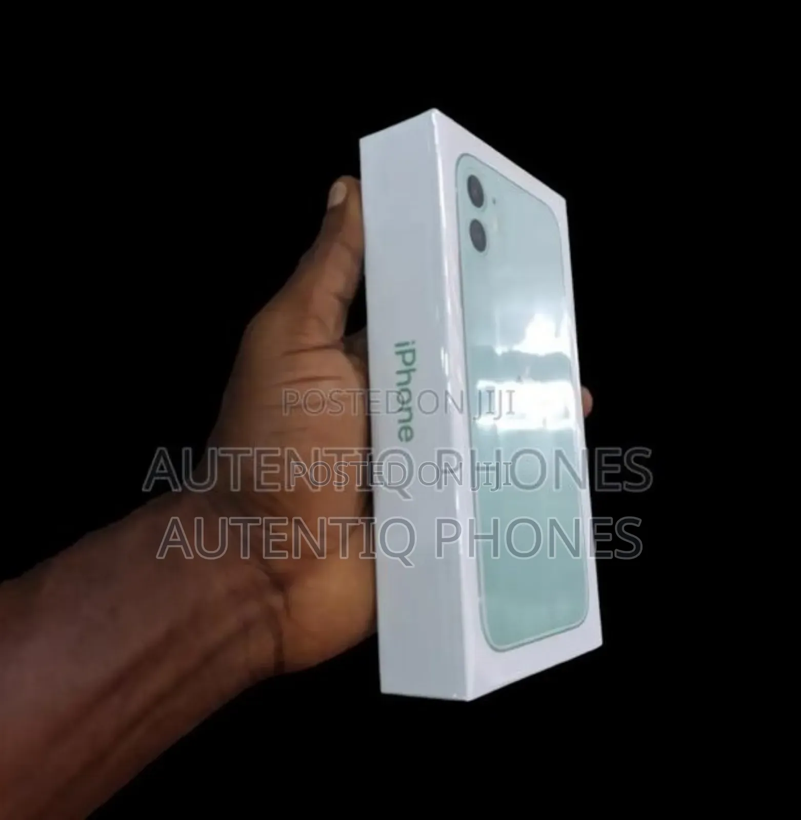 New Apple iPhone 11 128 GB Green