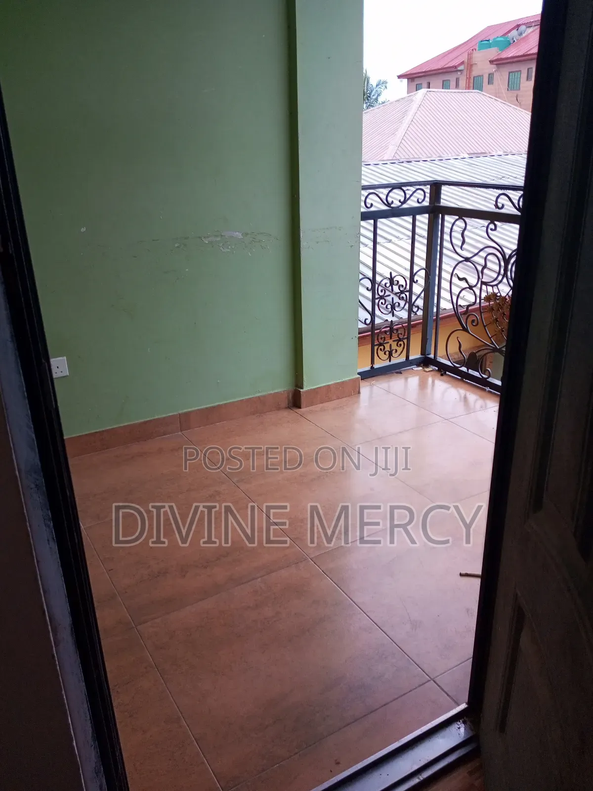 1bdrm Apartment in Adade, Awutu Senya East Municipal for rent